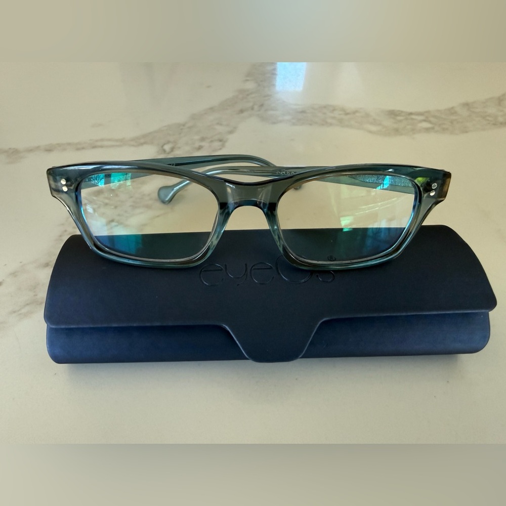 eeyOs Premium Reading Glasses